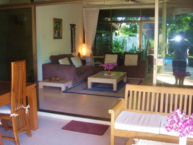 Coconut Paradise Holiday Villas