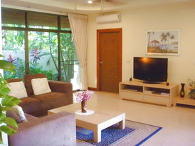 Coconut Paradise Holiday Villas