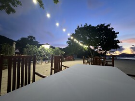 Cruiser Island Resort