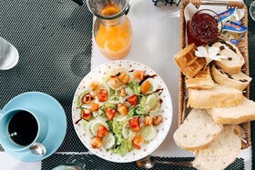 Cruiser Island Resort