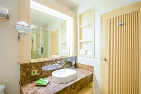 Crystal Wild Resort Panwa Phuket