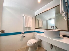 Days Inn by Wyndham Patong Beach Phuket