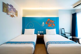 Days Inn by Wyndham Patong Beach Phuket
