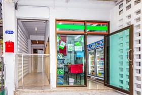 Frame Residence by OYO Rooms