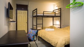Gotum Hostel & Restaurant 2