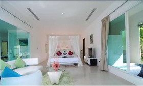 Grand Bleu Ocean View Pool Suite