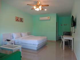 Holland Resort Phuket