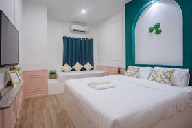 Isara Boutique Hotel And Cafe