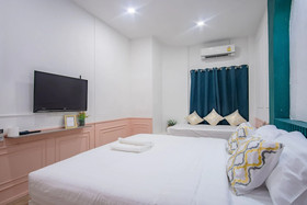 Isara Boutique Hotel And Cafe