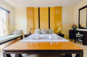 Karon Whale Resort Phuket