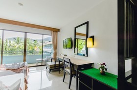 Karon Whale Resort Phuket