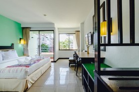 Karon Whale Resort Phuket