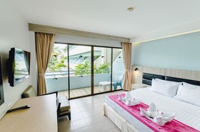 Karon Whale Resort Phuket