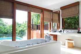 Korsiri Villas