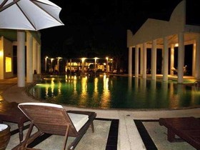 Maiton Private Island