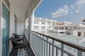 Marina Gallery Resort Kacha Kalim Bay