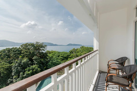 Marina Gallery Resort Kacha Kalim Bay