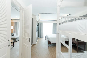 Marina Gallery Resort Kacha Kalim Bay