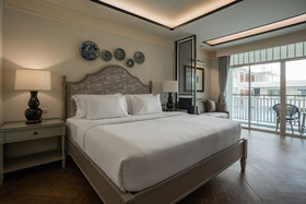 Marina Gallery Resort Kacha Kalim Bay