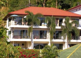 Mountain Seaview Luxury Apartments