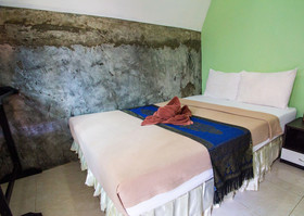 Naiyang Discovery Beach Resort
