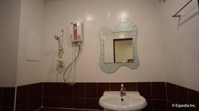 Nawaporn Place Guesthouse