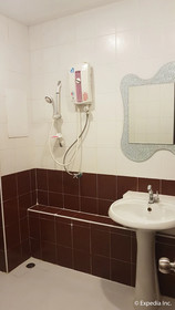 Nawaporn Place Guesthouse