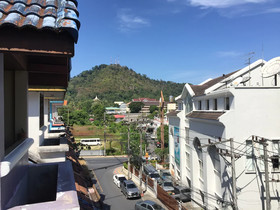 Nawaporn Place Guesthouse