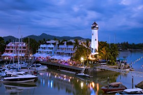 NH Boat Lagoon Phuket Resort