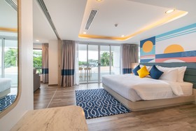 NH Boat Lagoon Phuket Resort