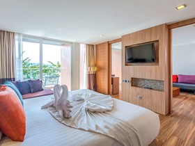 Novotel Phuket Kamala Beach