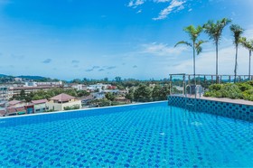 Ozone Condotel Kata Beach
