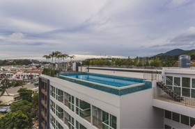 Ozone Condotel Kata Beach