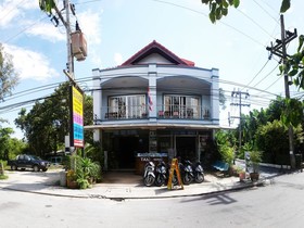 Pensiri House
