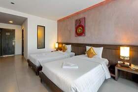 Phu-Ke-Ta, The Hip Service Apartment & Hotel