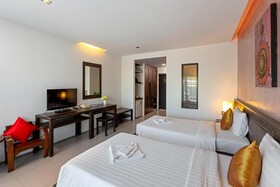 Phu-Ke-Ta, The Hip Service Apartment & Hotel