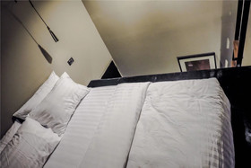 Phuket Capsule Hiden Pool Bar