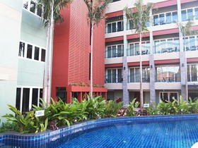 Phuket Ecozy Hotel