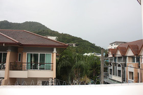 Phuket Racha Guesthouse