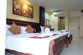 Phuket Racha Guesthouse
