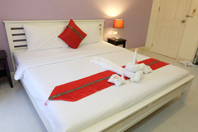 Phuket Racha Guesthouse