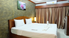 Phuket Racha Guesthouse