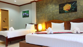 Phuket Racha Guesthouse