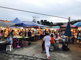 Phuket Racha Guesthouse