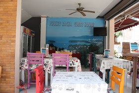 Phuket Racha Guesthouse