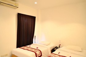 Phuket Siray Hut Resort