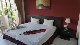 Pitstop Restaurant and Guesthouse