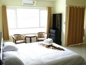 Plus Mansion