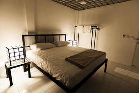 Quadromania Service Apartment