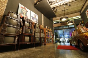 Quip Design Phuket Hotel